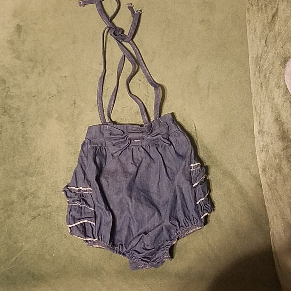 Bubble onesie with tie up shoulder straps